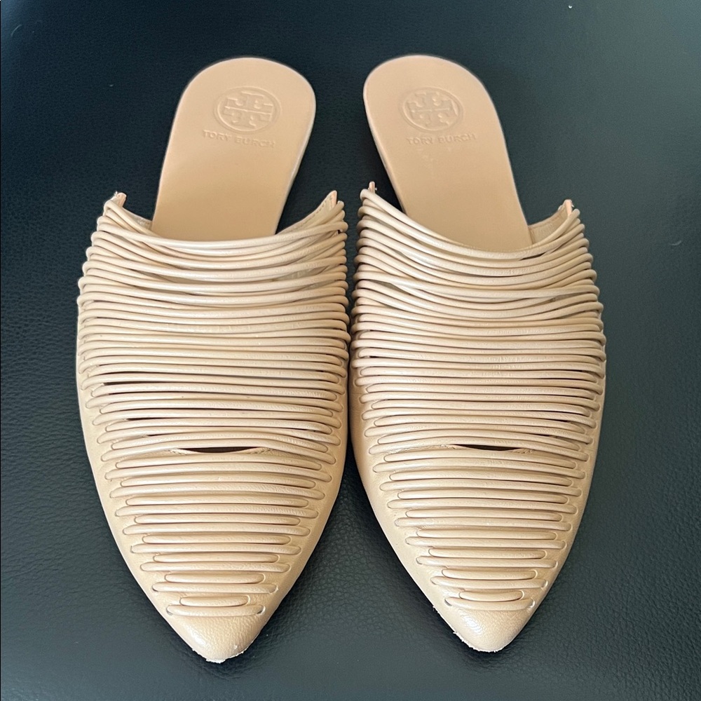 Tory Burch Sienna Woven Leather Mules size 6.5